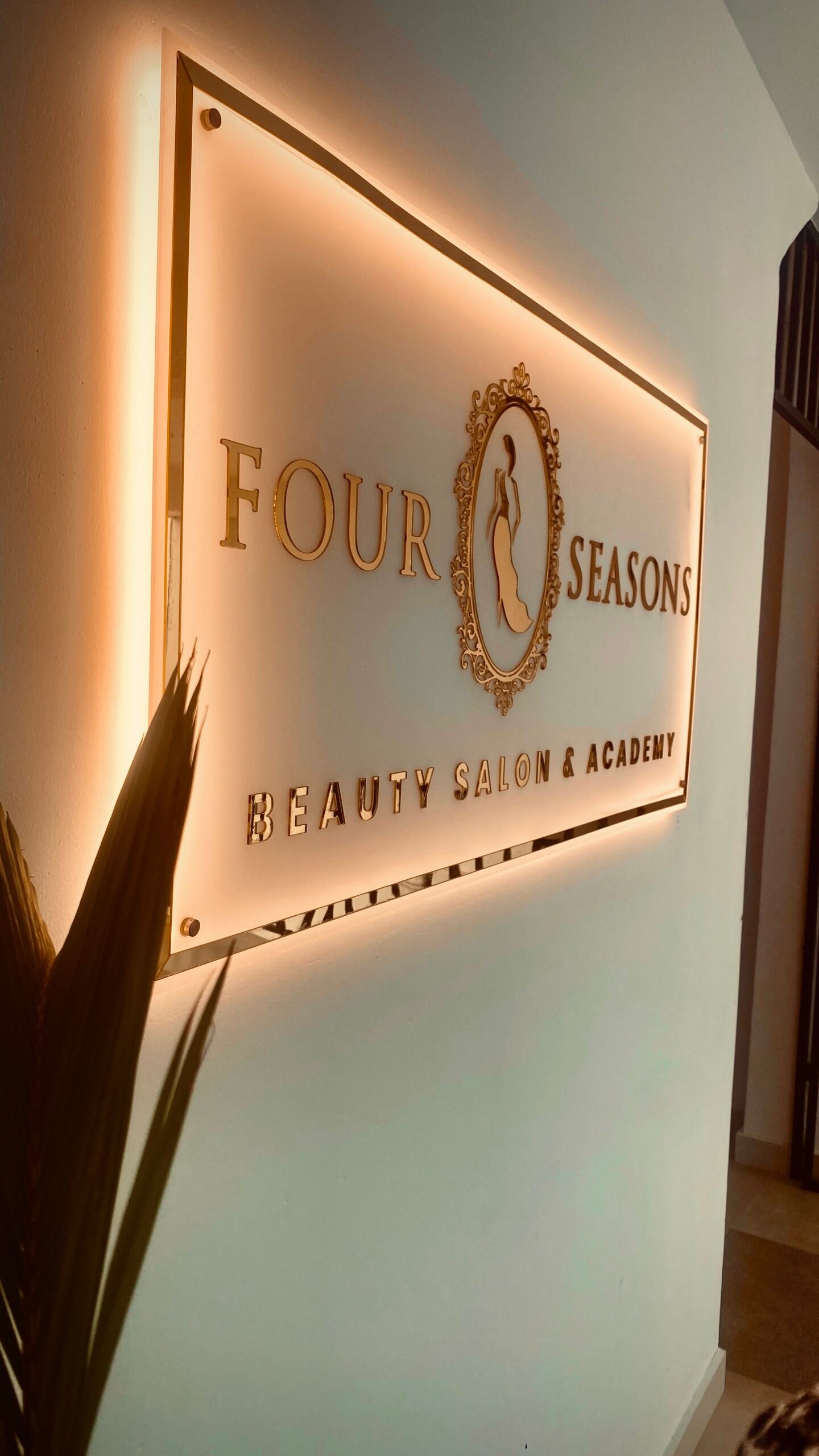 Four Seasons Beauty Salon in Battaramulla